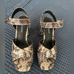 NEW Jeffrey Campbell Snake print platform sandals size 6.5-7